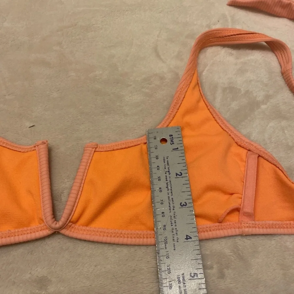 Peach Ribbed V-Center Bikini Top